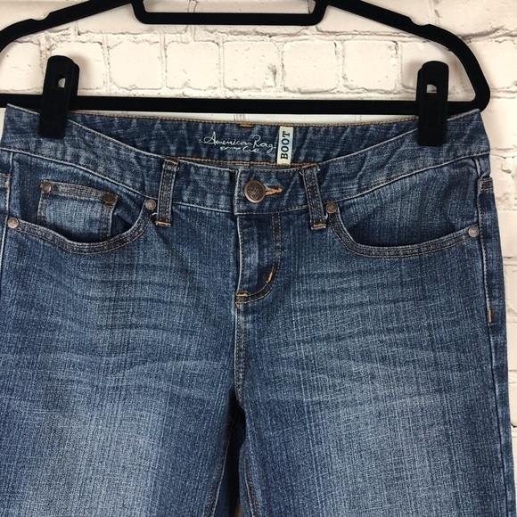 American Rag Boot Cut Junior 9 Blue Jeans - Picture 3 of 5